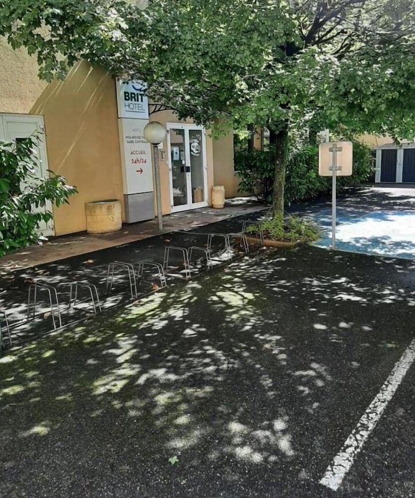 Brit Hotel Mulhouse Centre Exterior photo